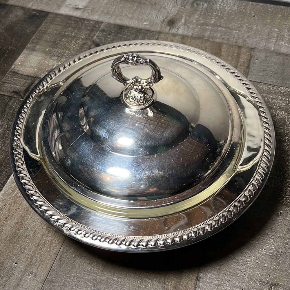 Vintage Metal Serving Dish & Lid with Fire King Glass Casserole - Picture 2 of 9